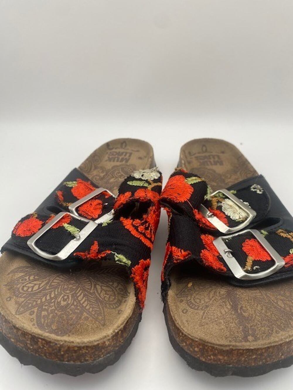 MUK LUKS Women's Size 6.5 Double Buckle Slide Sandals Black Floral Embroidered